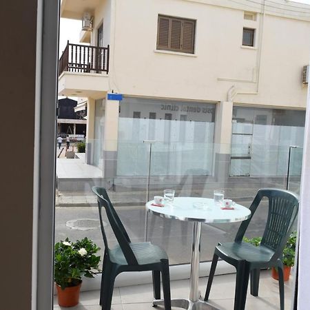 Apartamento Cross Road Ayia Napa Exterior foto