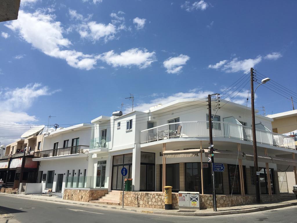 Apartamento Cross Road Ayia Napa Exterior foto